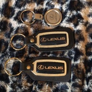 🔑 Lexus keychains